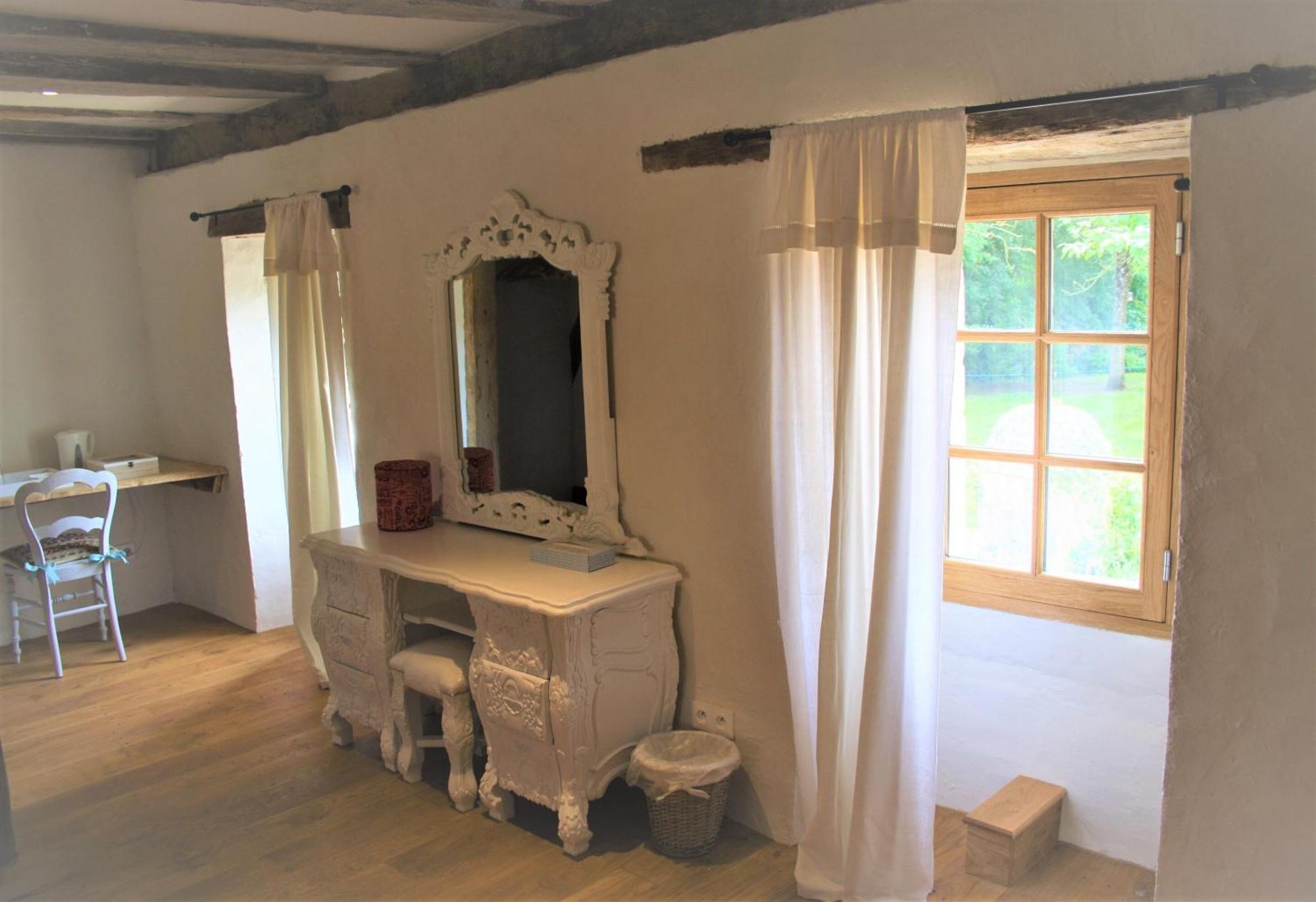 Manoir De La Basse-Cour Bed and Breakfast Asnieres-sur-Vegre Eksteriør billede